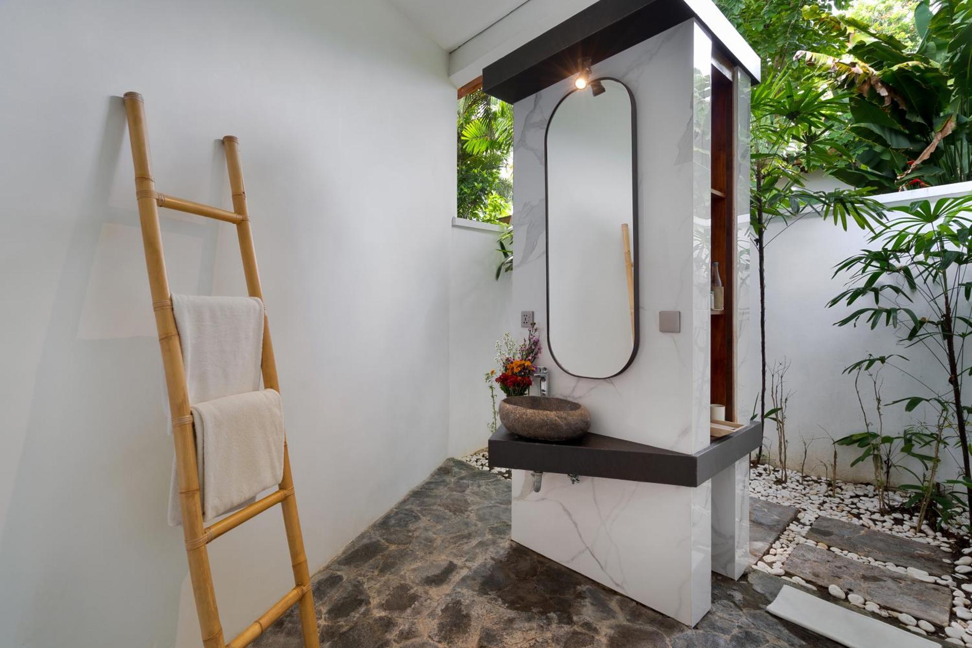Villa Melaya Estate By Lifestyleretreats à Penginuman Extérieur photo