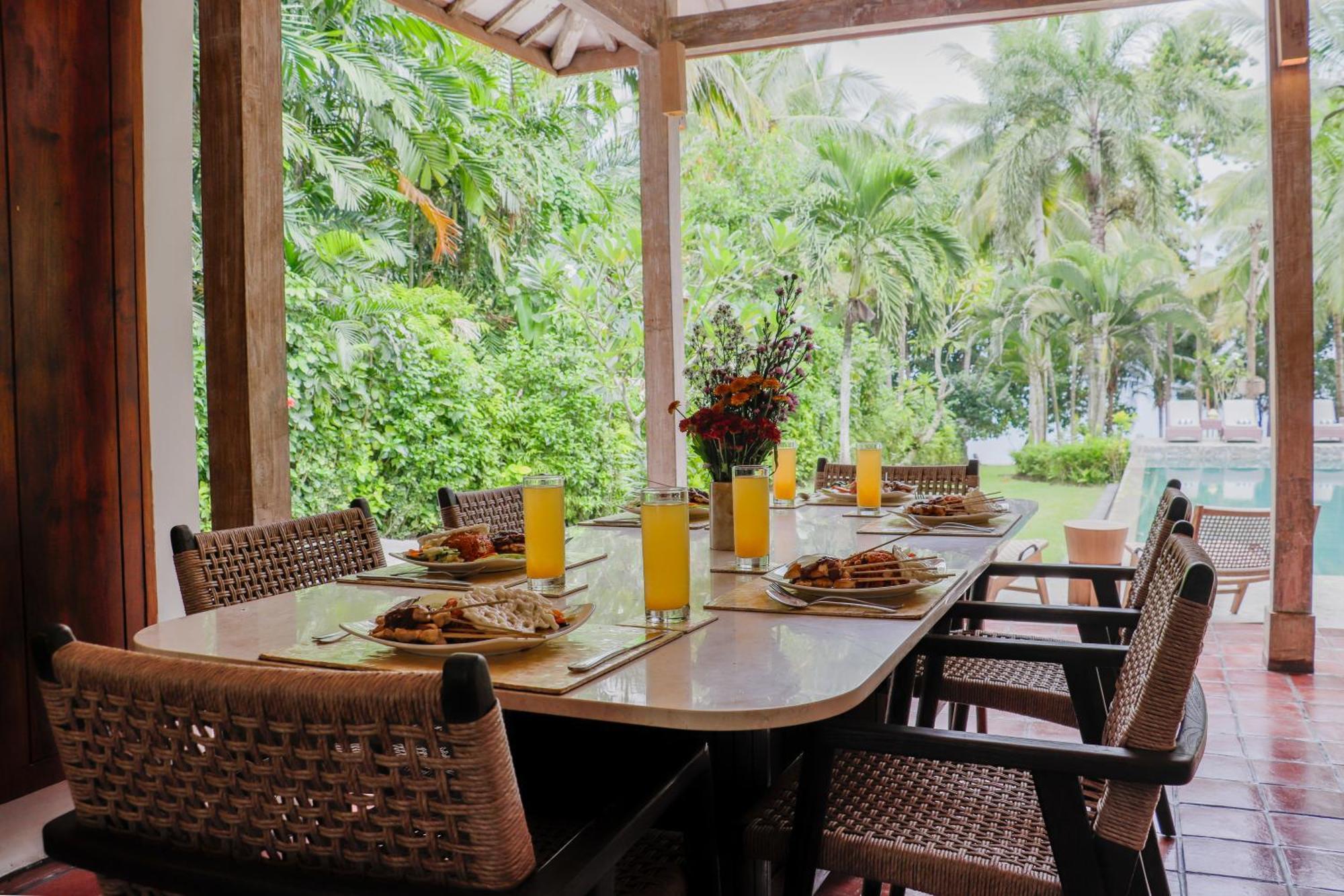 Villa Melaya Estate By Lifestyleretreats à Penginuman Extérieur photo