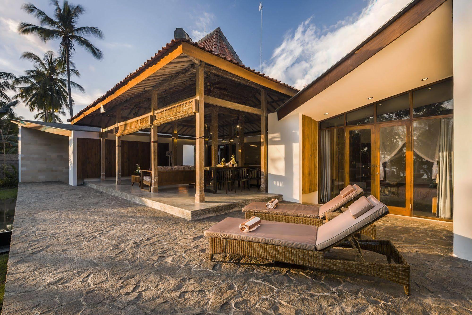 Villa Melaya Estate By Lifestyleretreats à Penginuman Extérieur photo