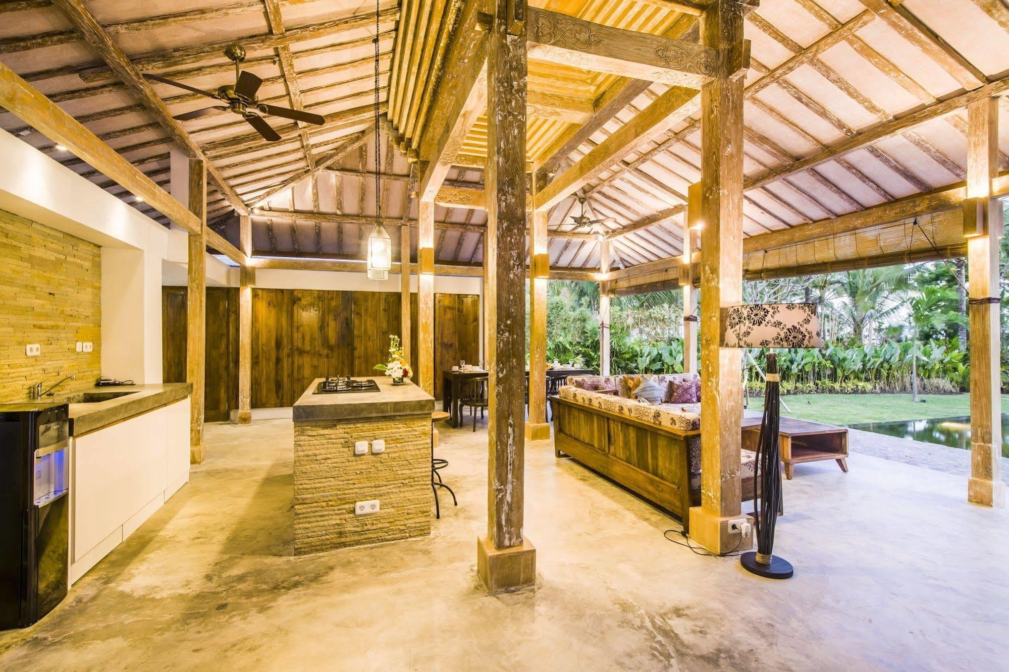 Villa Melaya Estate By Lifestyleretreats à Penginuman Extérieur photo